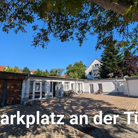Fewo Urban Gotha-Apartment Ekhof- Am Schlosspark- Parken An Der Der Tuer- Barrierefrei, 900 Meter Zum Bahnhof - Wallbox Екстер'єр фото