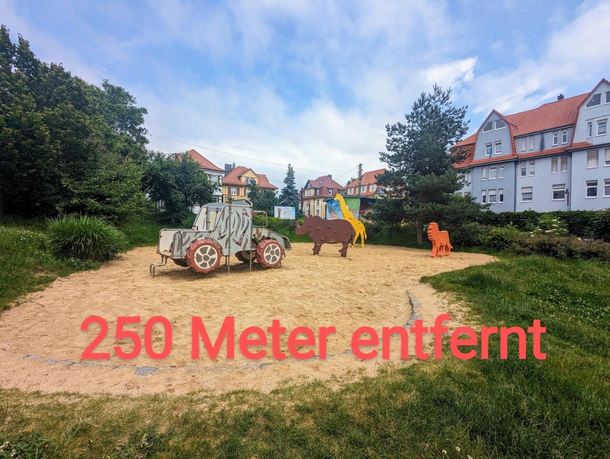 Fewo Urban Gotha-Apartment Ekhof- Am Schlosspark- Parken An Der Der Tuer- Barrierefrei, 900 Meter Zum Bahnhof - Wallbox Екстер'єр фото